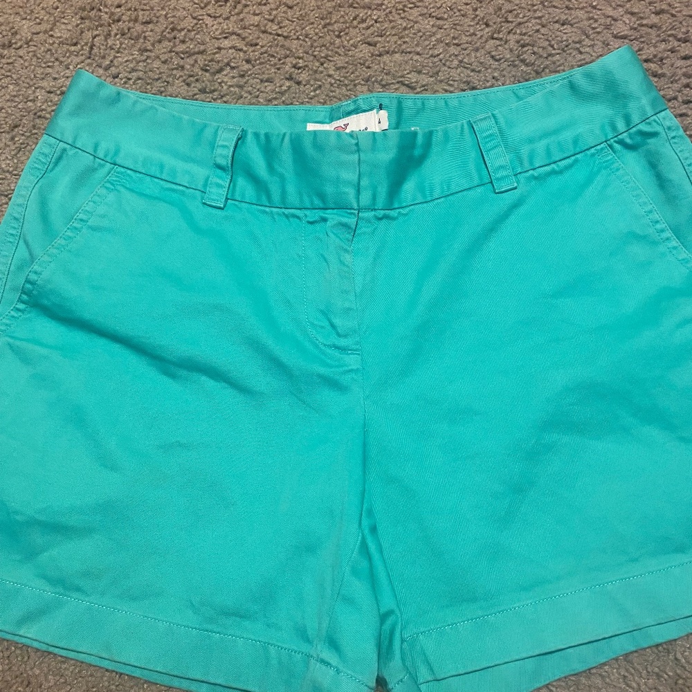Womens Vinyard vine size 4 shorts
